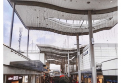 Einkaufszentrum, Typ klassisches EKZ ✩ Main-Taunus-Zentrum in Sulzbach