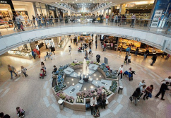 Einkaufszentrum, Typ Passage ✩ Rotmain-Center in Bayreuth