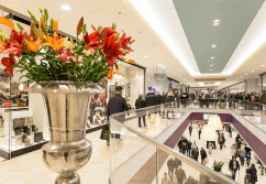 Einkaufszentrum, Typ Shopping-Center ✩ Holsten-Galerie in Neumünster