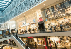 Einkaufszentrum, Typ Shopping-Center ✩ Centrum-Galerie in Dresden