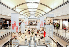 Einkaufszentrum, Typ Einkaufszentrum ✩ Isenburg-Zentrum Neu-Isenburg in Neu-Isenburg