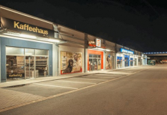 Einkaufszentrum, Typ Einkaufszentrum ✩ Fachmarktzentrum Weinheim in Weinheim