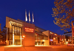 Einkaufszentrum, Typ Shopping-Center ✩ Rathaus-Center in Dessau