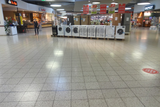 Einkaufszentrum ✩ Marktkauf-Center Wismar, Pop-Up Store Fläche B