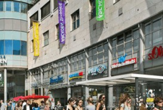 Einkaufszentrum, Typ Shopping-Center ✩ Schönhauser Allee Arcaden in Berlin