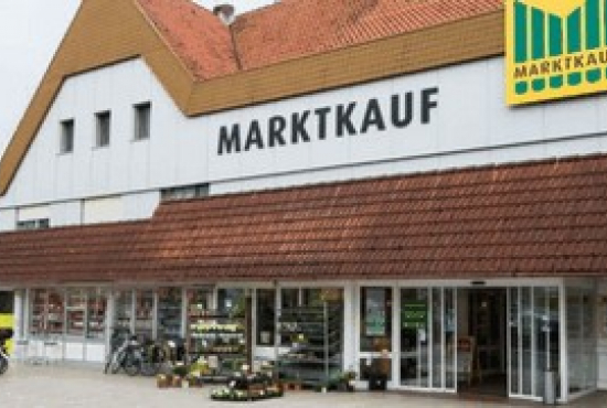 Einkaufszentrum, Typ Einkaufszentrum ✩ Marktkauf-Center Cadenberge in Cadenberge